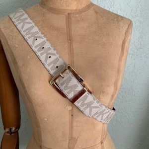 Michael Kors belt